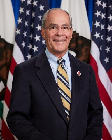 Official portrait of Roger Niello