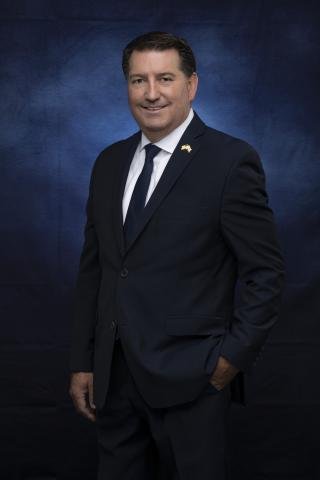 Official portrait of Tim Grayson